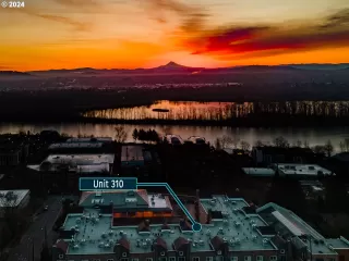 Photo #1: 24109645 Listing 