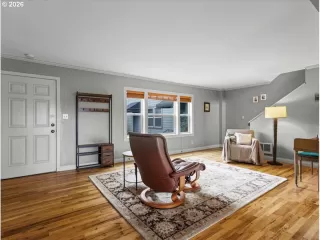 Photo #5: 241119995 Listing 