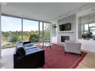 Photo #3: 24112483 Listing 