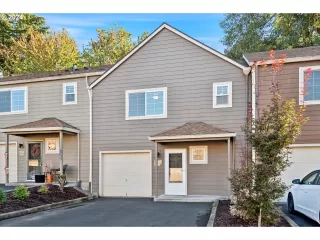 Photo #1: 24112652 Listing