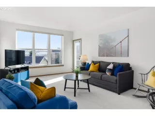 Photo #3: 24112929 Listing 