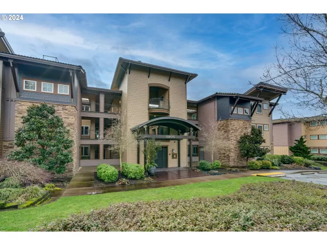 MLS: 24114996 Condo For Sale