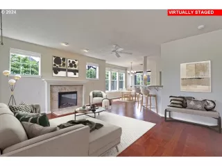 Photo #3: 24115450 Listing