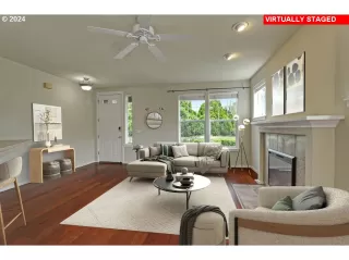 Photo #5: 24115450 Listing