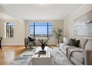 Photo #4: 24116151 Listing 