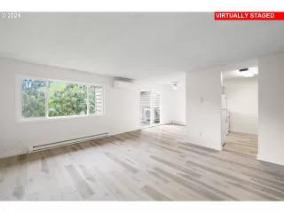 Photo #1: 24116581 Listing 