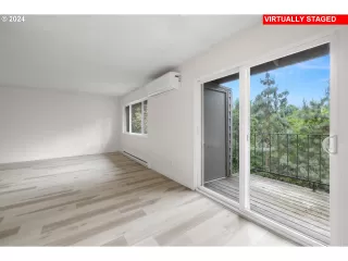 Photo #3: 24116581 Listing 