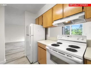 Photo #4: 24116581 Listing 