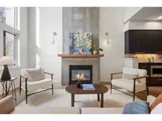 Photo #5: 24117474 Listing