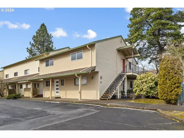 MLS: 24118788 Condo For Sale