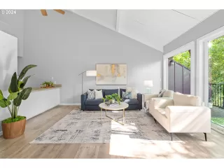 Photo #6: 24121765 Listing