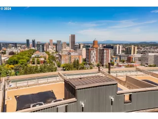 Photo #2: 24122270 Listing 