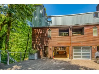 Photo #4: 24122270 Listing 