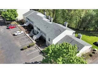 Photo #3: 24124221 Listing