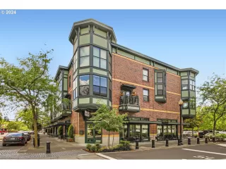 Photo #1: 24124346 Listing