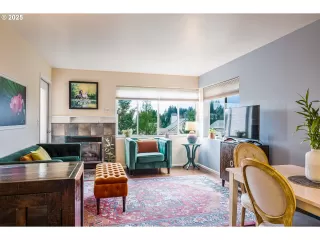 Photo #1: 24124778 Listing 