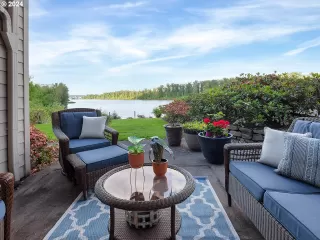 Photo #1: 24126322 Listing