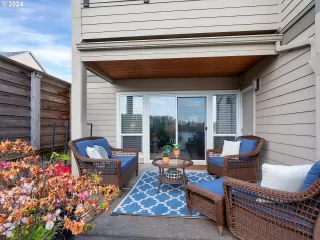 Photo #3: 24126322 Listing