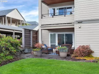 Photo #5: 24126322 Listing