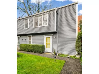 More Details about MLS # 24131991 : 2011 NW IRVING ST