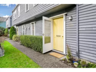 Photo #5: 24131991 Listing