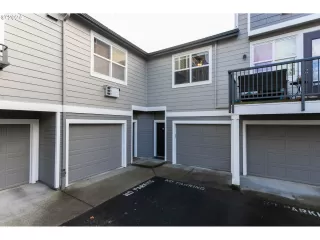 Photo #4: 24132337 Listing 