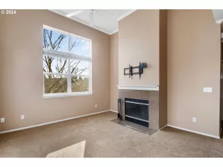 Photo #6: 24132337 Listing 