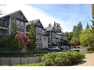 Photo #3: 24132496 Listing 