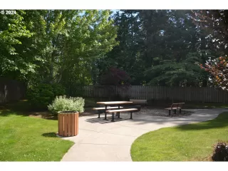 Photo #6: 24132496 Listing 