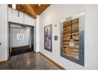 Photo #5: 24134224 Listing 