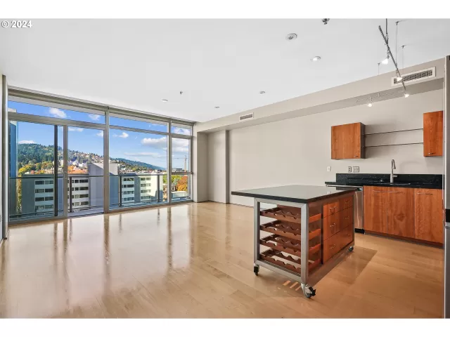 MLS: 24137319 Condo For Sale