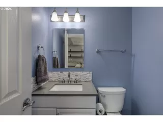 Photo #2: 24137474 Listing