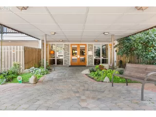 More Details about MLS # 24137593 : 45 EAGLE CREST DR 506