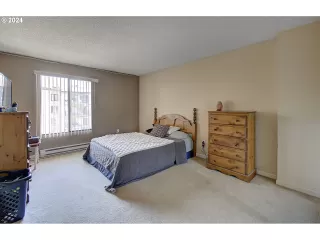 Photo #6: 24142307 Listing 