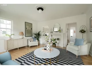 Photo #2: 24142345 Listing
