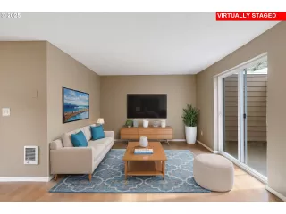 Photo #5: 24143187 Listing