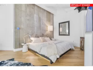 Photo #1: 24144981 Listing