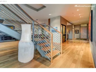 Photo #4: 24147030 Listing 