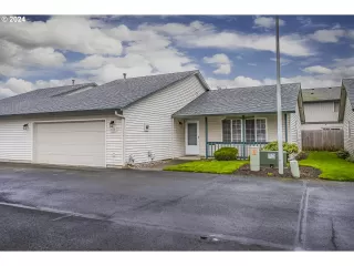 Photo #1: 24147315 Listing