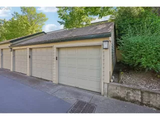 Photo #1: 24147581 Listing 