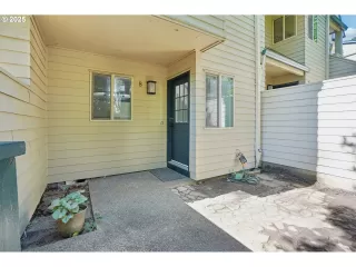 Photo #4: 24147581 Listing 