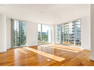 Photo #5: 24147725 Listing 