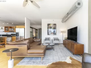 Photo #4: 24148970 Listing 