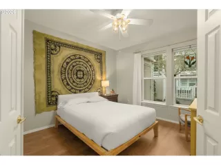 Photo #5: 241494212 Listing 