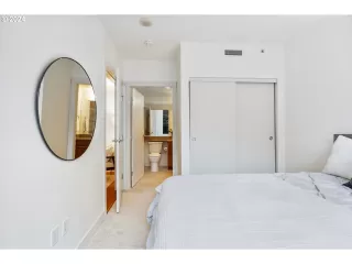 Photo #2: 24151004 Listing 