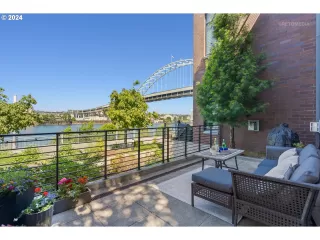 Photo #1: 24151188 Listing