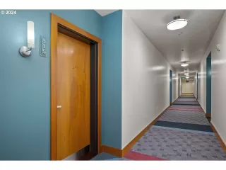 Photo #2: 24152875 Listing