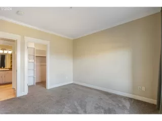 Photo #5: 24153184 Listing 