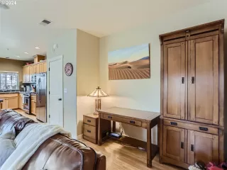 Photo #4: 24153845 Listing 