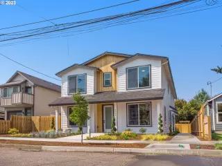 Photo #1: 24157111 Listing